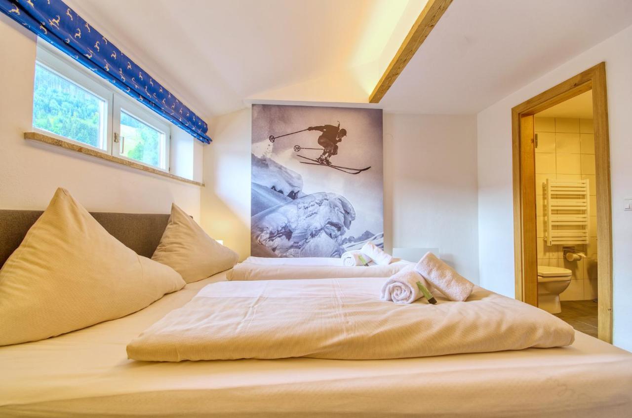 Apartment Melanie - By Alpen Apartments Zell am See Bagian luar foto