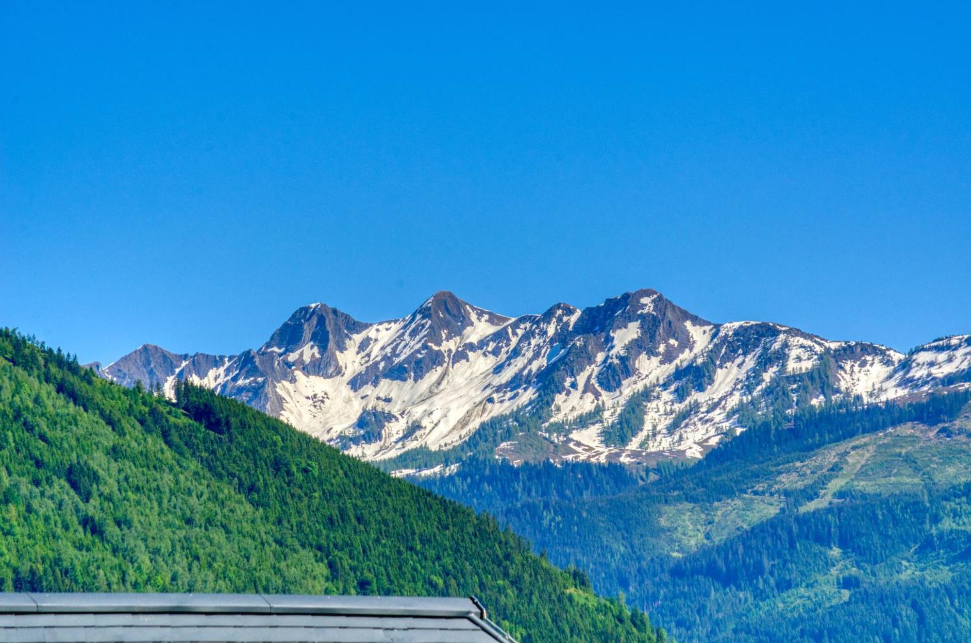 Apartment Melanie - By Alpen Apartments Zell am See Bagian luar foto